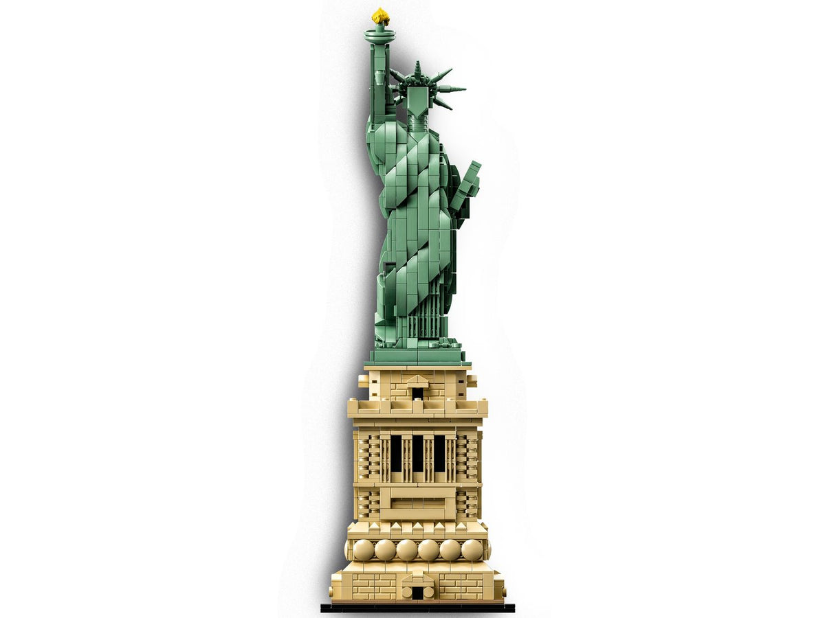 LEGO Statue of Liberty 21042 image 2