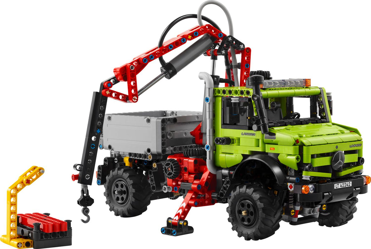 LEGO Mercedes-Benz Unimog U 5023 with Crane 42242